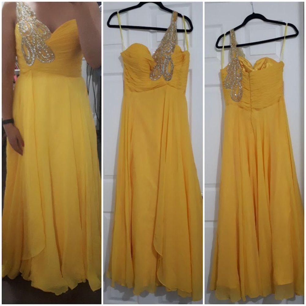 Gold/Yellow Formal/Prom Style Dress
